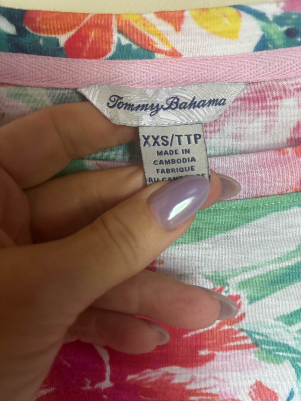 Tommy Bahama Ashby Isles Tropical Floral 3/4 Sleeve Top - Multicolor - - Picture 2 of 3